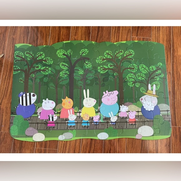 Peppa Pig Floor Puzzle - Picture 2 of 2